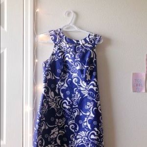 Beautiful navy blue and white detailed dress.In good condition!